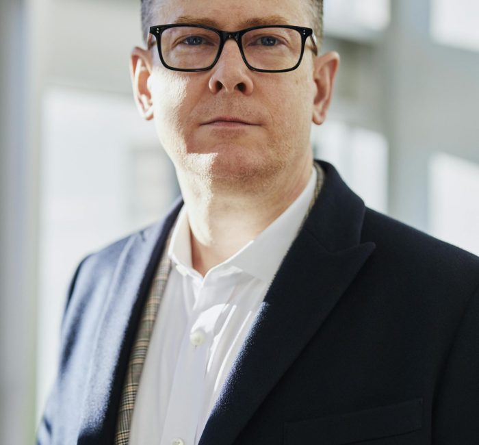 pexels-linkedin-2182970